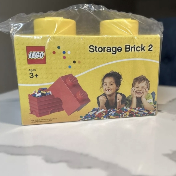 LEGO Storage Products 2 Stud Brick Yellow - Picture 1 of 4